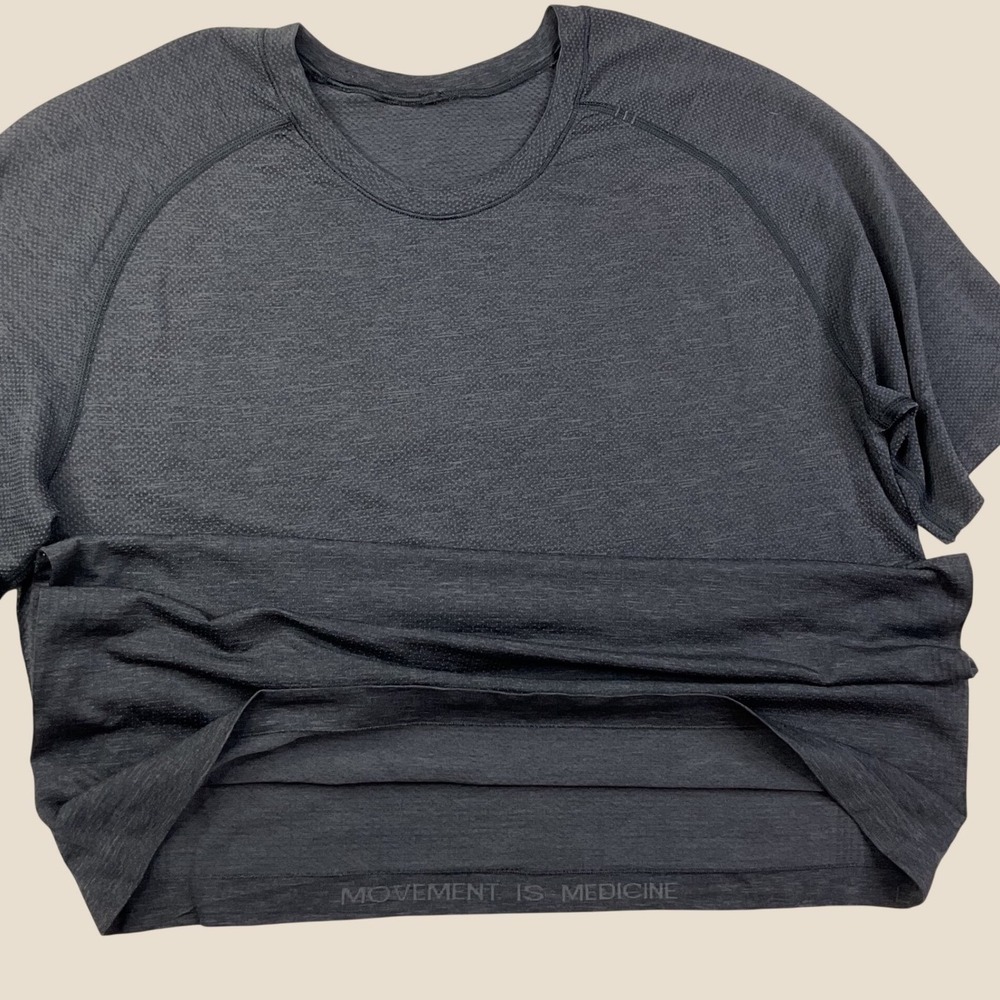 Lululemon Shirt Men Sz L Metal Vent Tech Short Sleeve Gray Heather Training